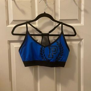 PINK Victorias Secret lightly lined sports bra